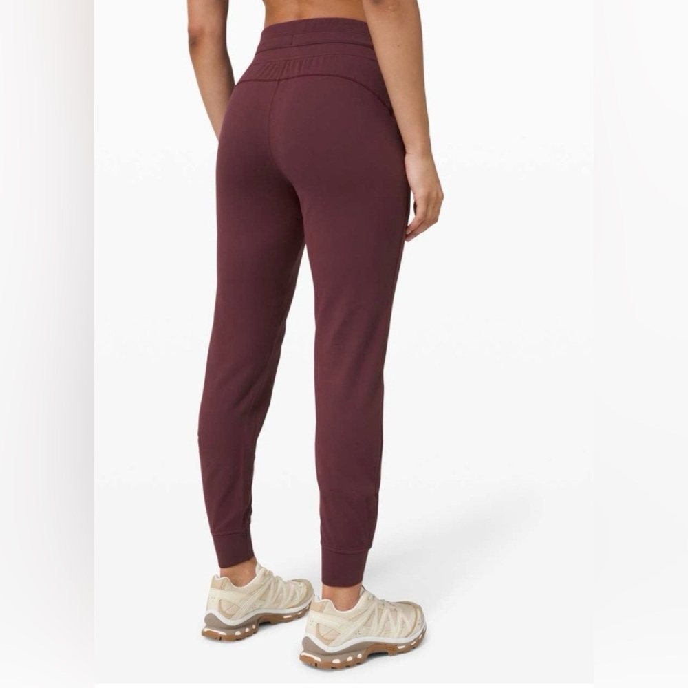 Lululemon Ready To Rulu Pant *29" Cassis Size 6